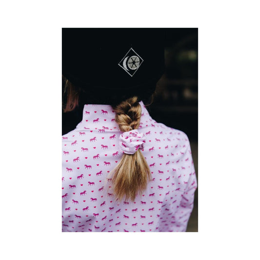 Rider wearing W&W Viennese Lady riding baselayer