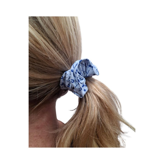 W&W Scrunchie