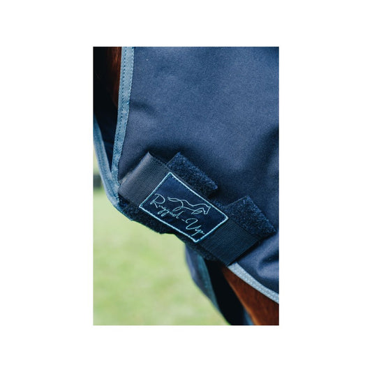 Waterproof Rugged-Up winter horse turnout rug with Neck