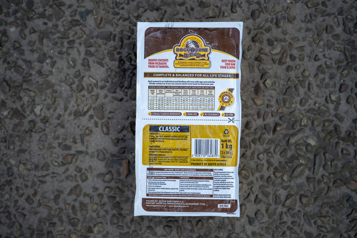 Doggobone Classic 1kg chicken raw dog food with organ meat, tripe, liver, vegetables and fruit