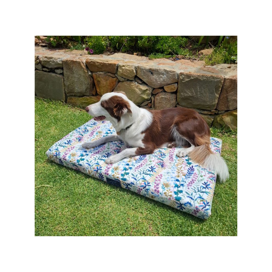 Rugged-Up Flat Dog Bed