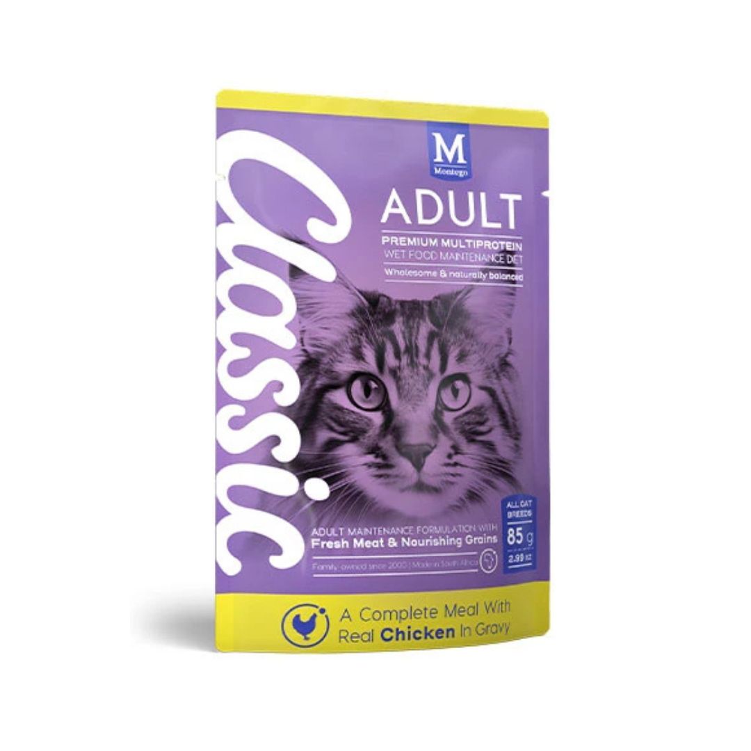Complete wet cat food with moisture and taurine