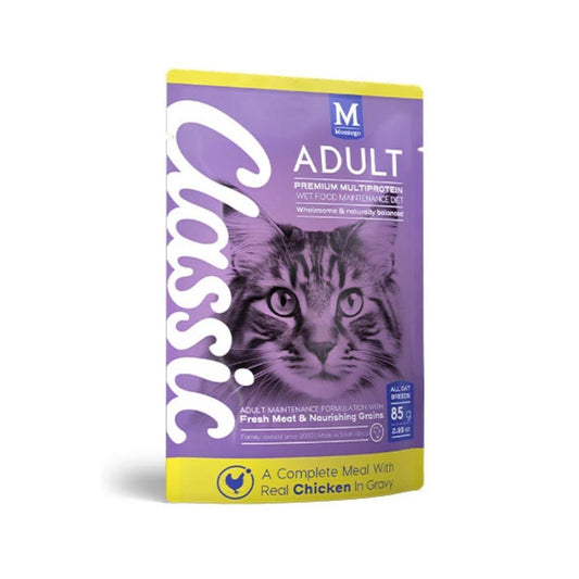 Complete wet cat food with moisture and taurine